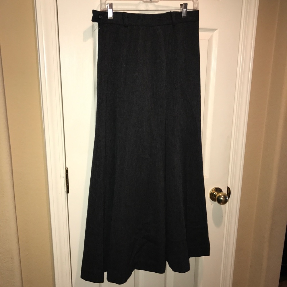 Wide Flair Skirt Wool